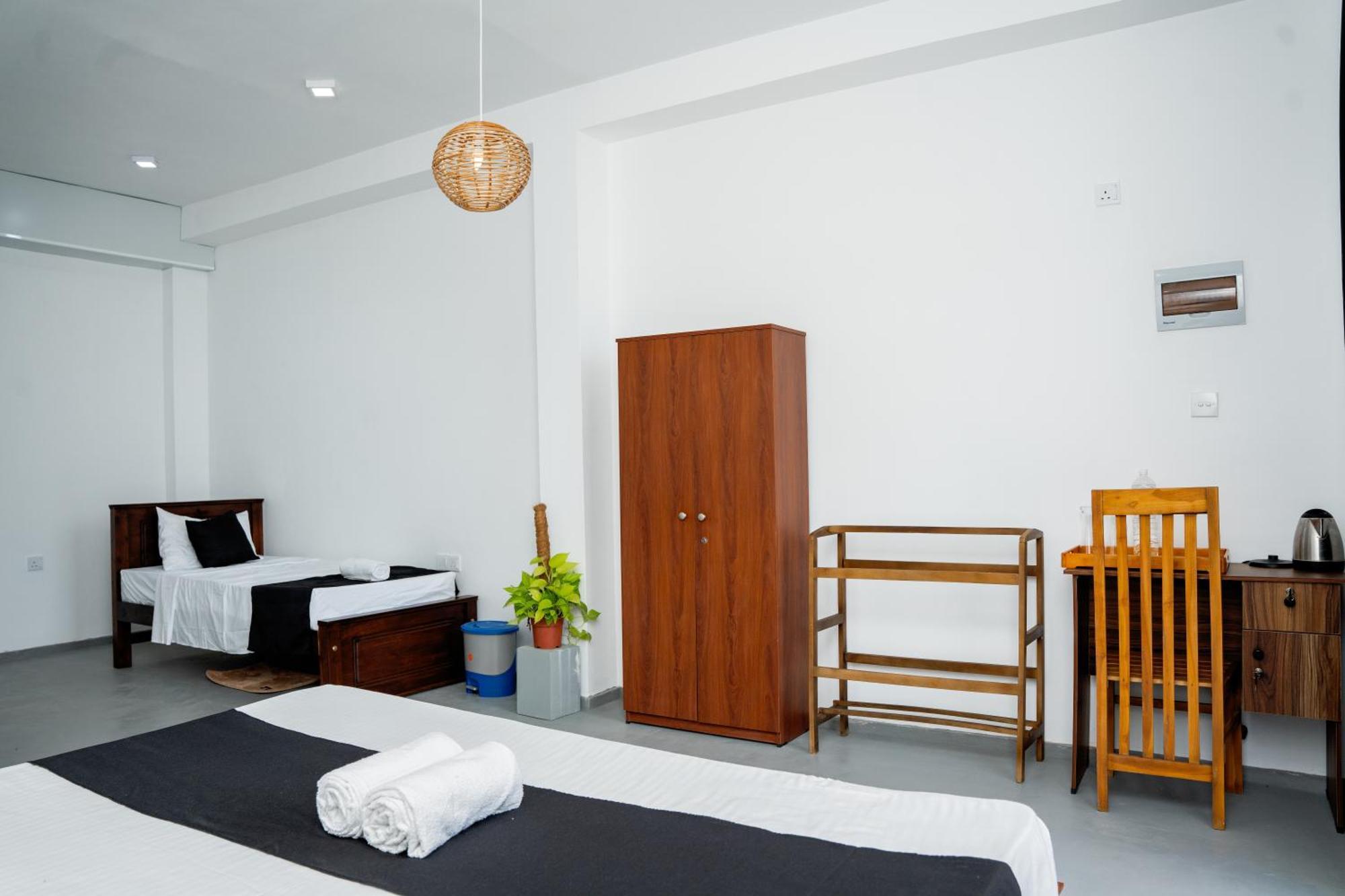 Regal Heights Hotel Weligama Kültér fotó