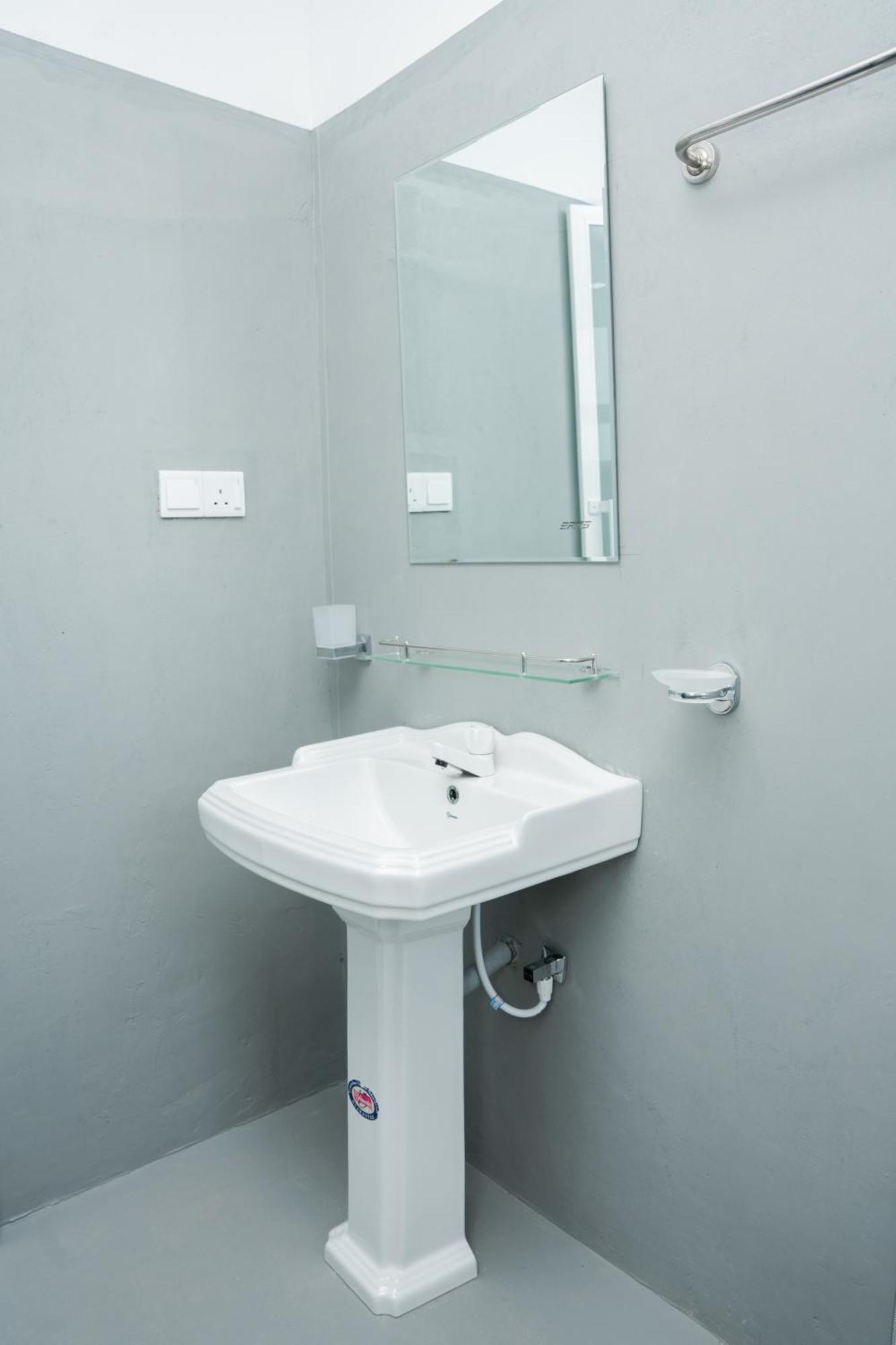 Regal Heights Hotel Weligama Kültér fotó