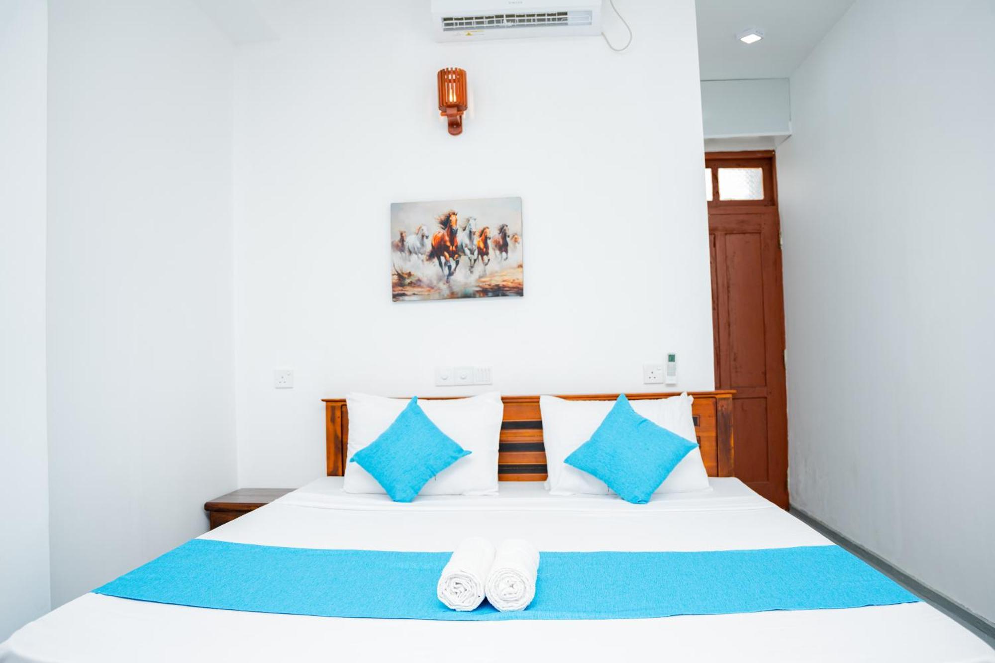 Regal Heights Hotel Weligama Kültér fotó