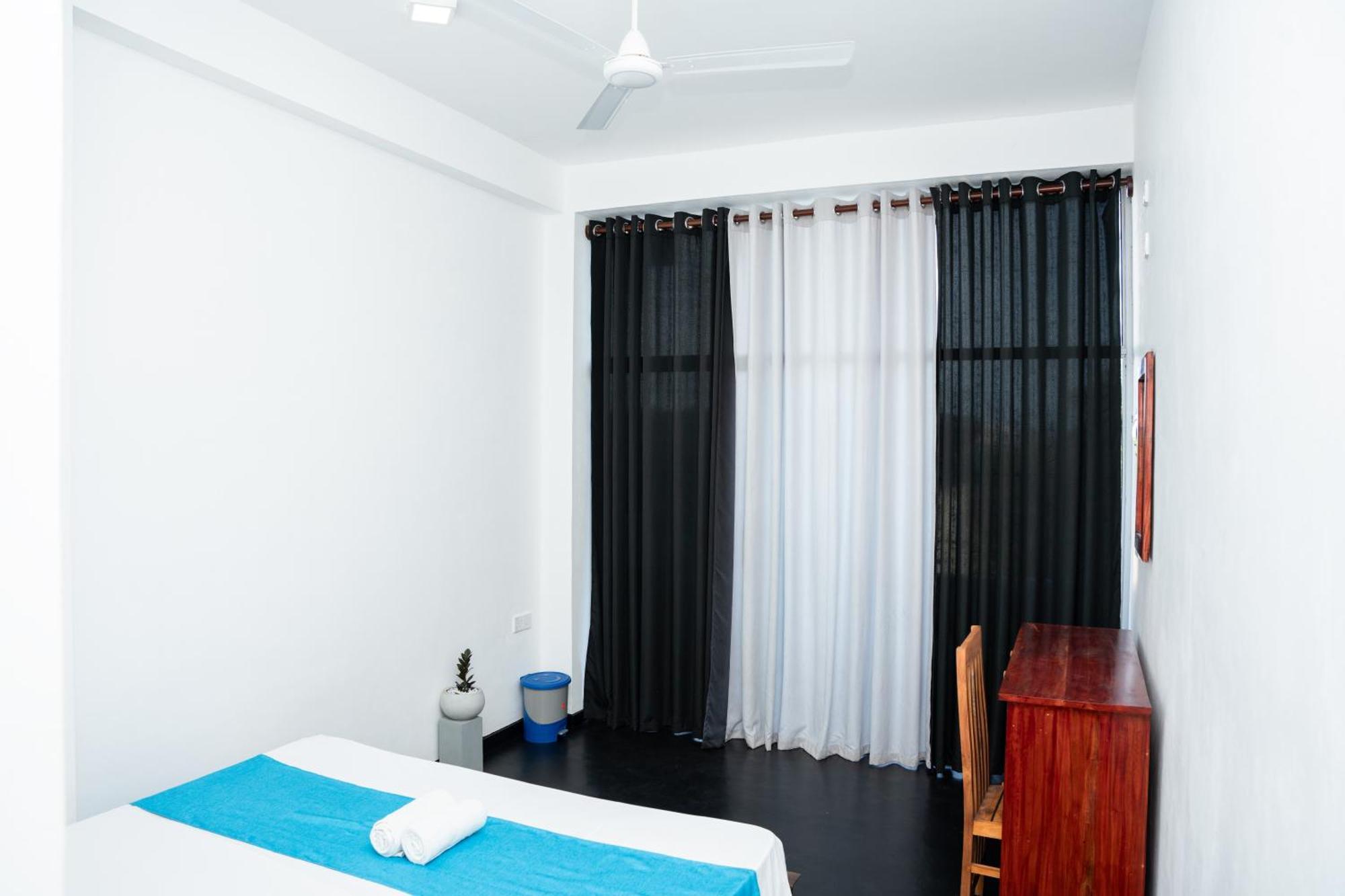 Regal Heights Hotel Weligama Kültér fotó